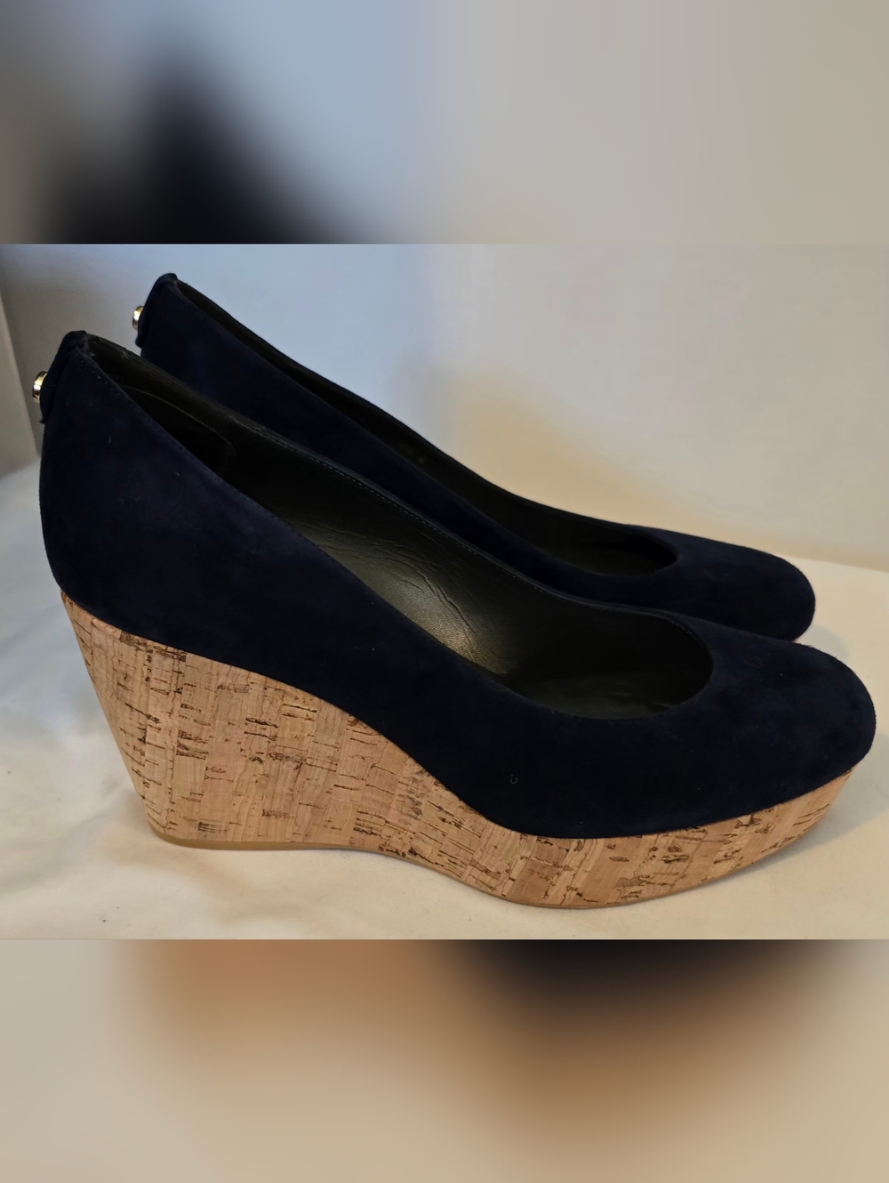 *NEW Stuart Weitzman Navy Suede Cork Wedge Pumps 8 1/2 - Picture 3 of 15
